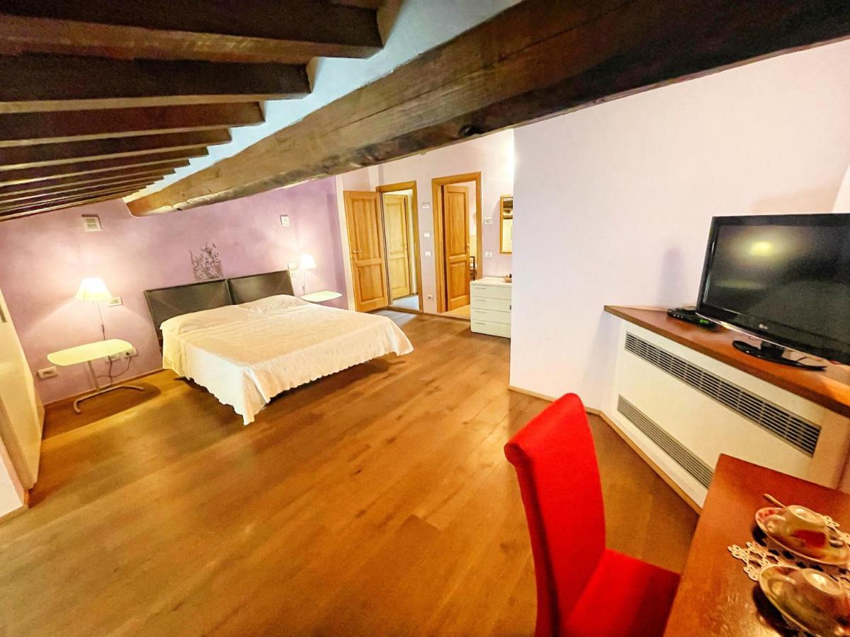 Il Corso Di Montepulciano Bed and Breakfast Εξωτερικό φωτογραφία